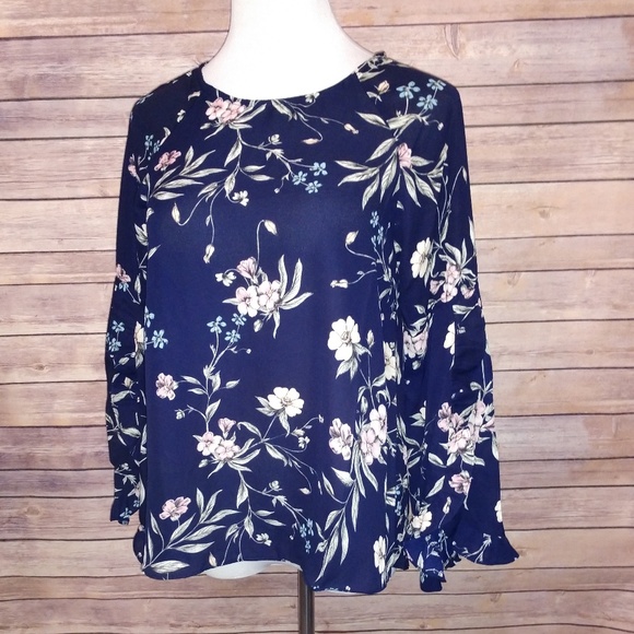 Floral Navy Bell Sleeve Blouse - Picture 6 of 8